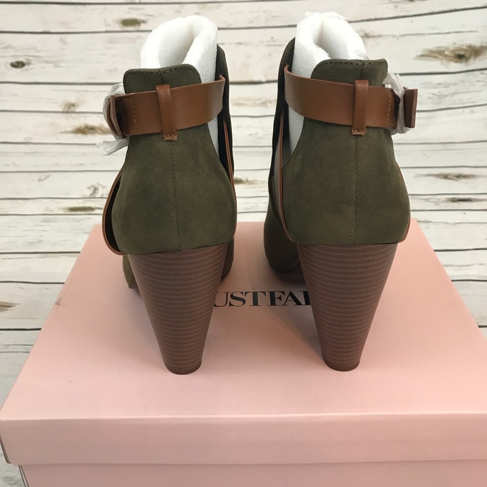 🌟1 Day Sale🌟 Olive Peep Toe High Heel Bootie - Picture 7 of 9